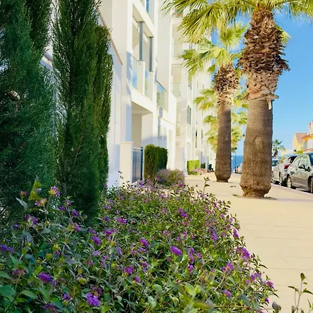 Apartment One7 The Sunrise Penthouse Estepona